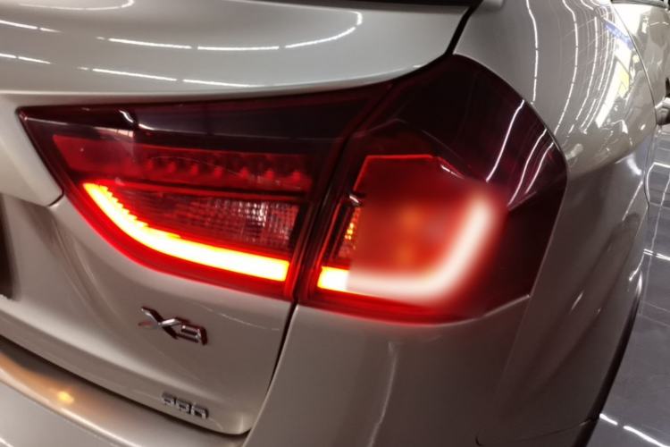 Used Geely Auto Vision X3 2021 PRO 1.5L CVT Deluxe Model Right Rear Taillight