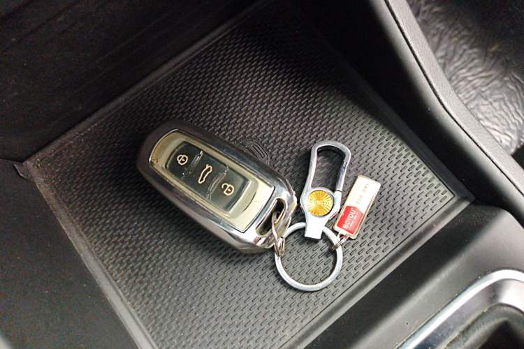 Used Geely Auto Vision X3 2021 PRO 1.5L CVT Deluxe Model Vehicle Key