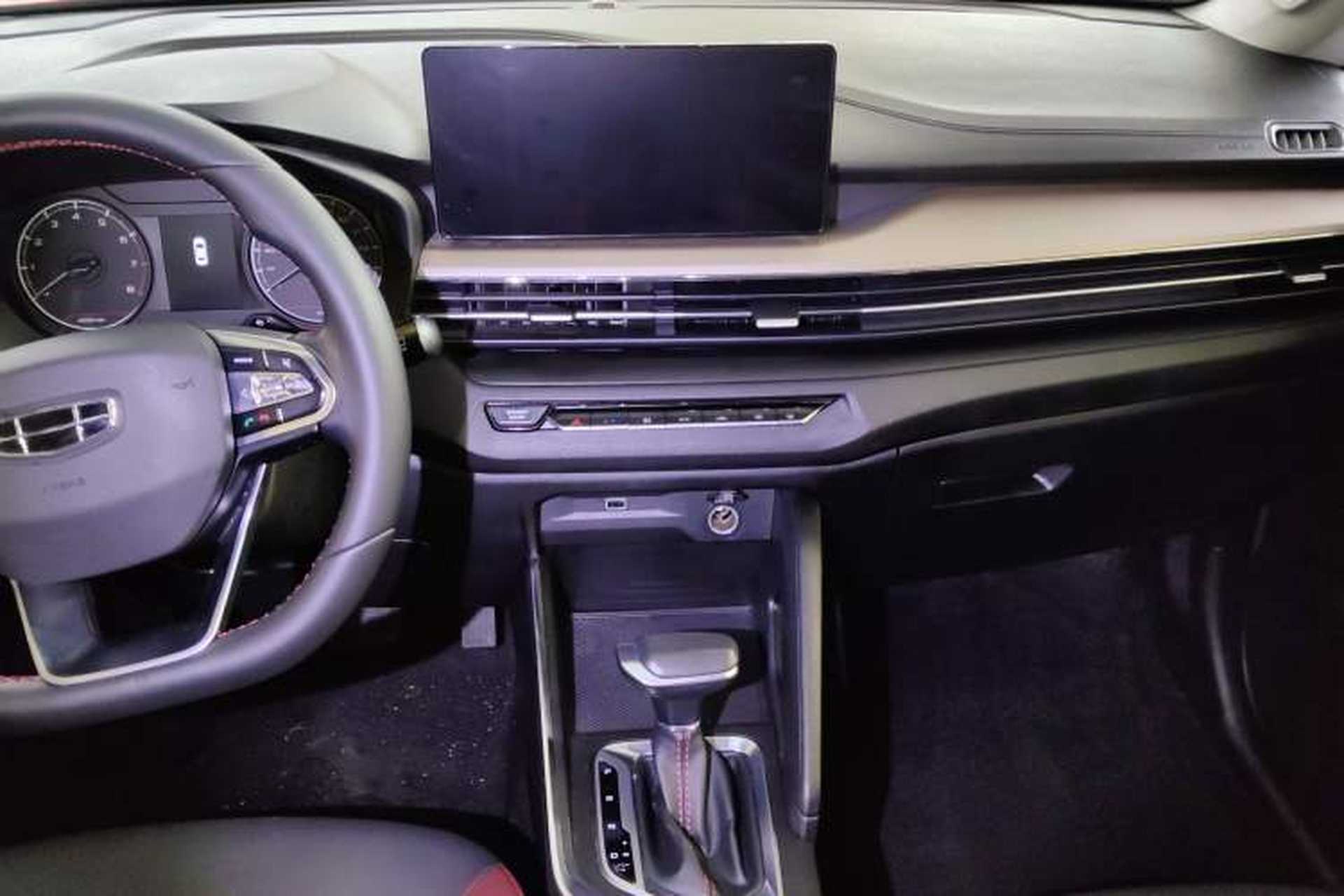 Used Geely Auto Vision X3 2021 PRO 1.5L CVT Deluxe Model Audio And AC Panel