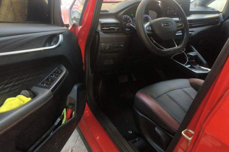 Used Geely Auto Vision X3 2021 PRO 1.5L CVT Deluxe Model Driver Seat