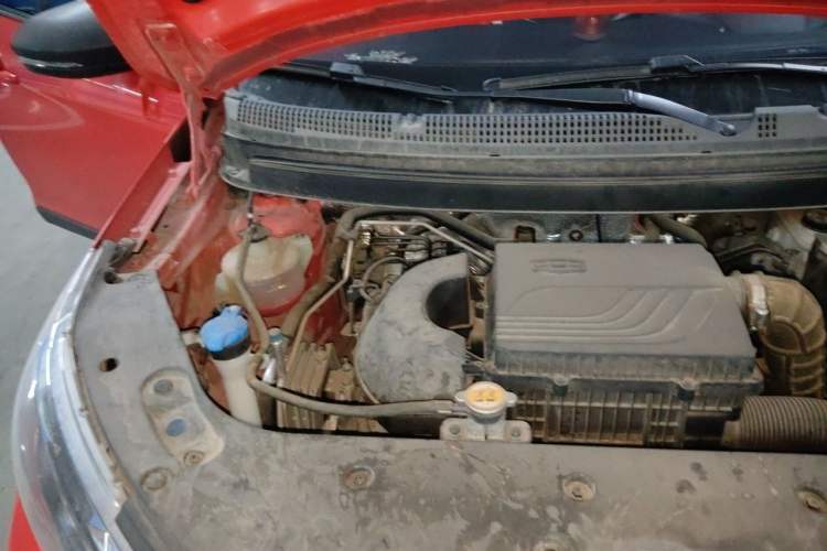 Used Geely Auto Vision X3 2021 PRO 1.5L CVT Deluxe Model Engine Bay Right