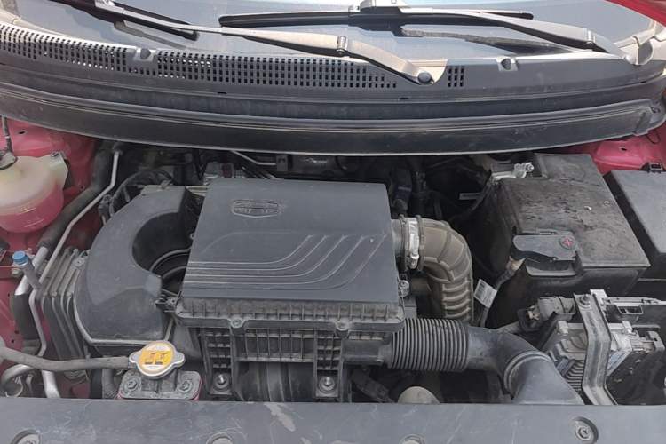 Used Geely Auto Vision X3 2021 PRO 1.5L CVT Deluxe Model Engine Bay