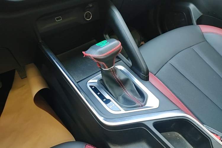 Used Geely Auto Vision X3 2021 PRO 1.5L CVT Deluxe Model Gear Lever