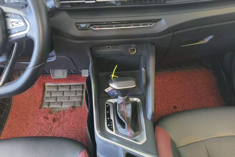 Used Geely Auto Vision X3 2021 PRO 1.5L CVT Deluxe Model Gear Lever