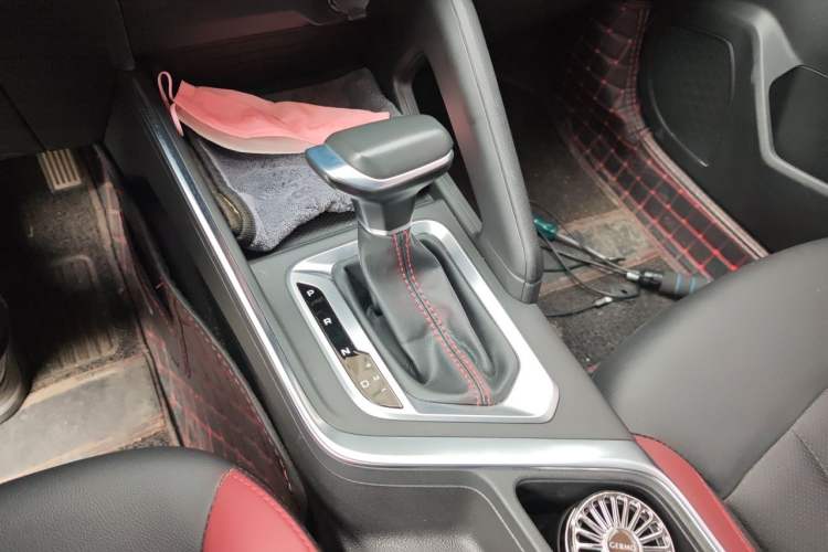 Used Geely Auto Vision X3 2021 PRO 1.5L CVT Deluxe Model Gear Lever