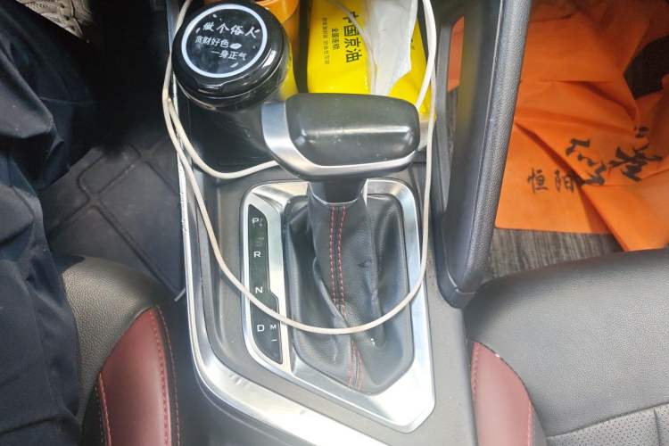 Used Geely Auto Vision X3 2021 PRO 1.5L CVT Deluxe Model Gear Lever