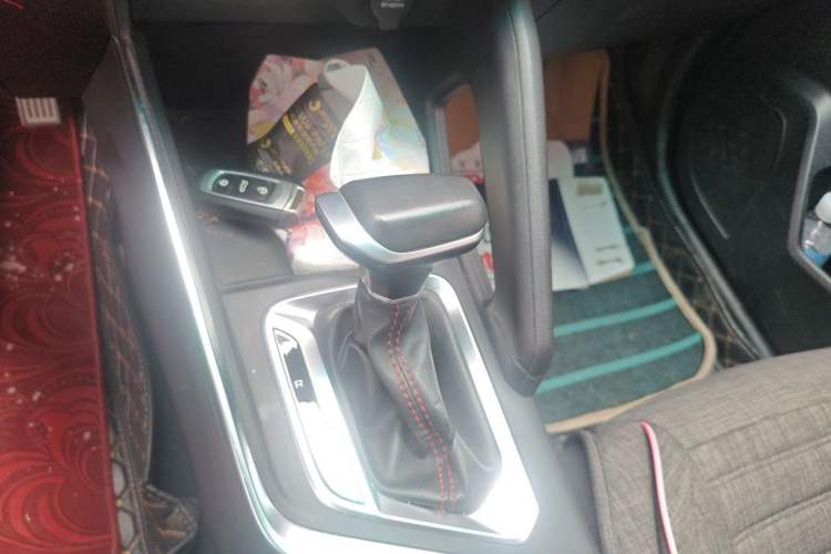 Used Geely Auto Vision X3 2021 PRO 1.5L CVT Deluxe Model Gear Lever