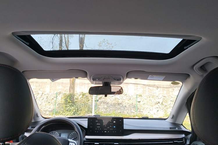 Used Geely Auto Vision X3 2021 PRO 1.5L CVT Deluxe Model Headliner