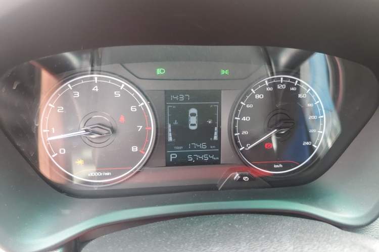 Used Geely Auto Vision X3 2021 PRO 1.5L CVT Deluxe Model Instrument Cluster