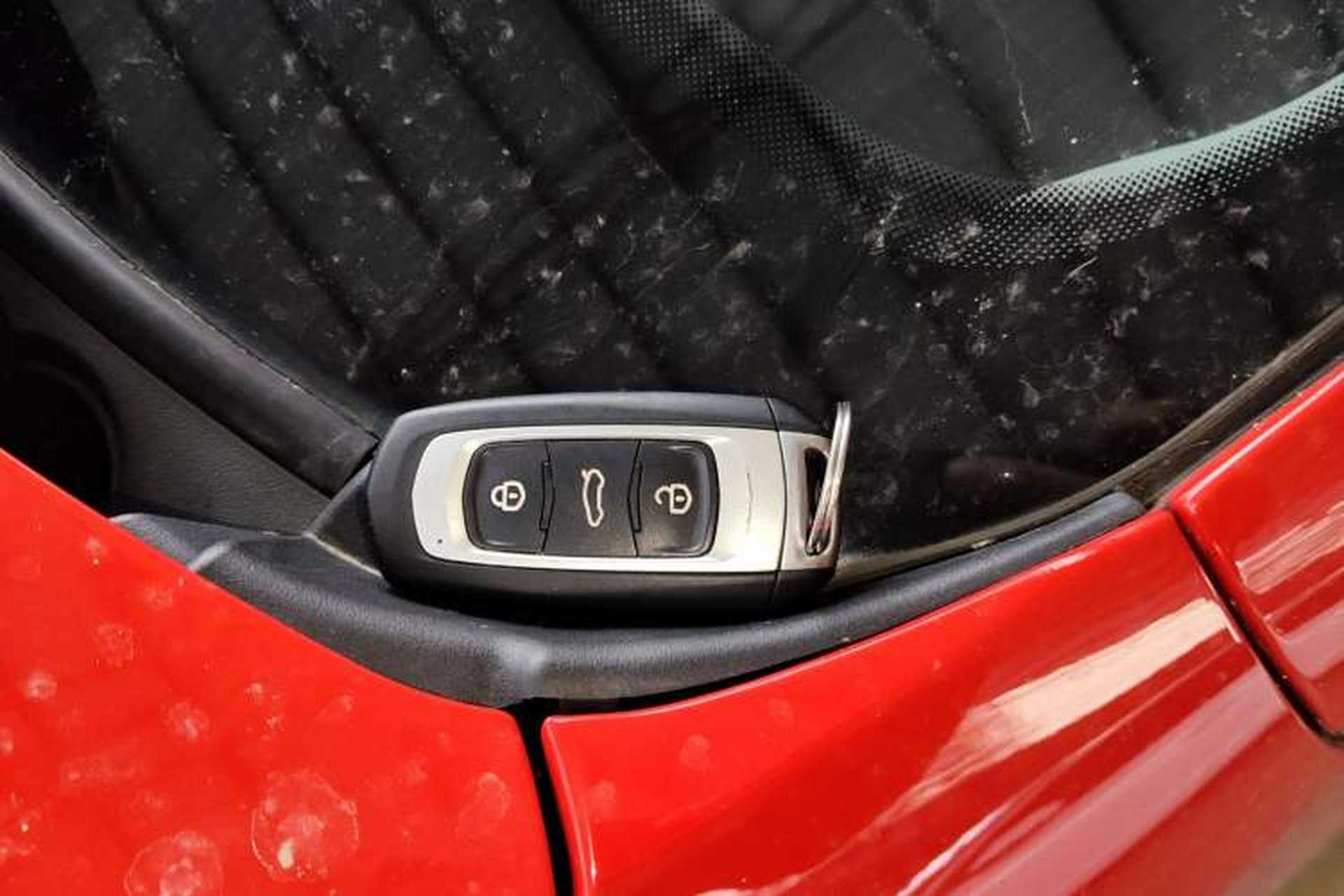 Used Geely Auto Vision X3 2021 PRO 1.5L CVT Deluxe Model Interior 1