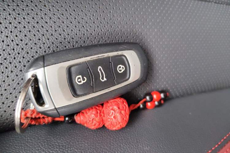 Used Geely Auto Vision X3 2021 PRO 1.5L CVT Deluxe Model Interior 1