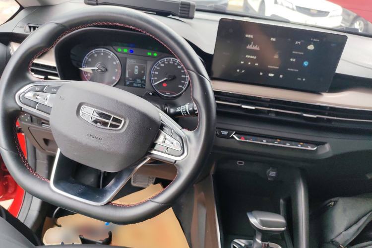 Used Geely Auto Vision X3 2021 PRO 1.5L CVT Deluxe Model Interior 2