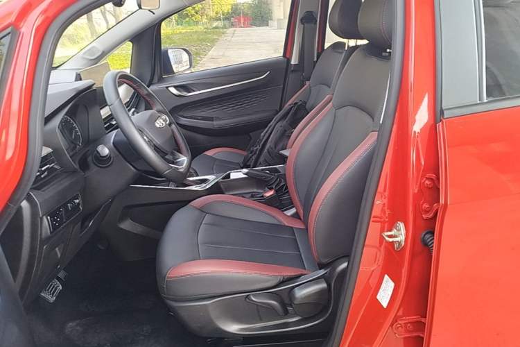 Used Geely Auto Vision X3 2021 PRO 1.5L CVT Deluxe Model Left Front Seat