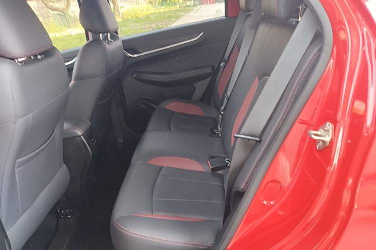 Used Geely Auto Vision X3 2021 PRO 1.5L CVT Deluxe Model Left Rear Seat