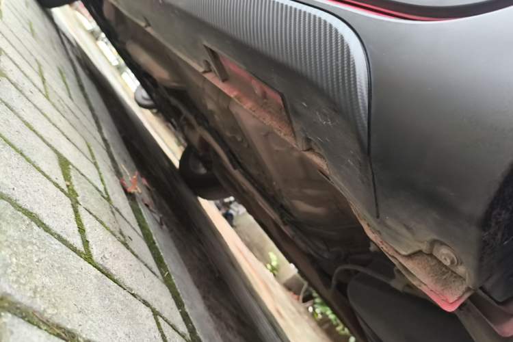 Used Geely Auto Vision X3 2021 PRO 1.5L CVT Deluxe Model Left Side Sill