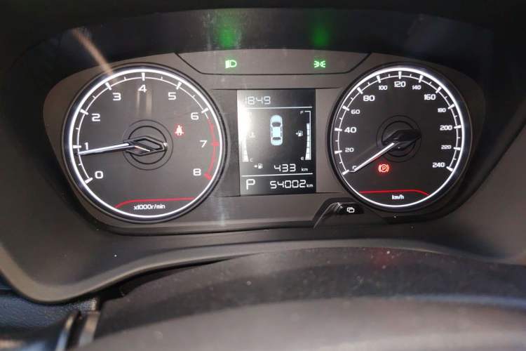 Used Geely Auto Vision X3 2021 PRO 1.5L CVT Deluxe Model Odometer Close Up
