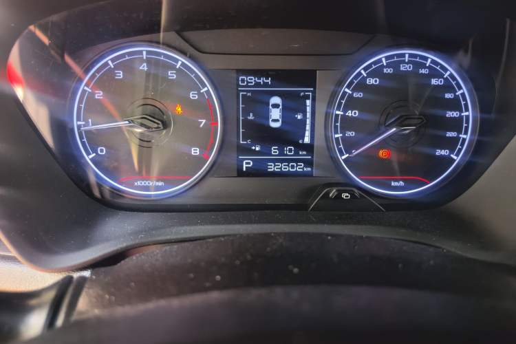 Used Geely Auto Vision X3 2021 PRO 1.5L CVT Deluxe Model Odometer Close Up