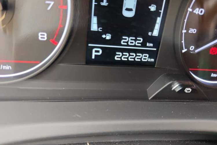 Used Geely Auto Vision X3 2021 PRO 1.5L CVT Deluxe Model Odometer Close Up