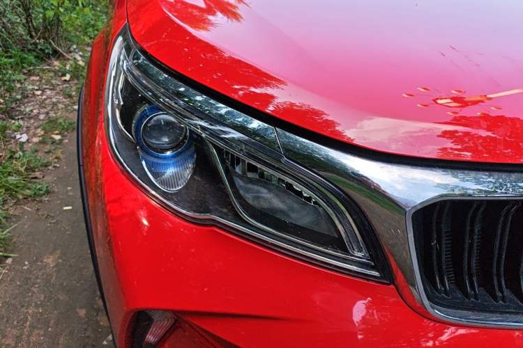 Used Geely Auto Vision X3 2021 PRO 1.5L CVT Deluxe Model Right Front Headlight
