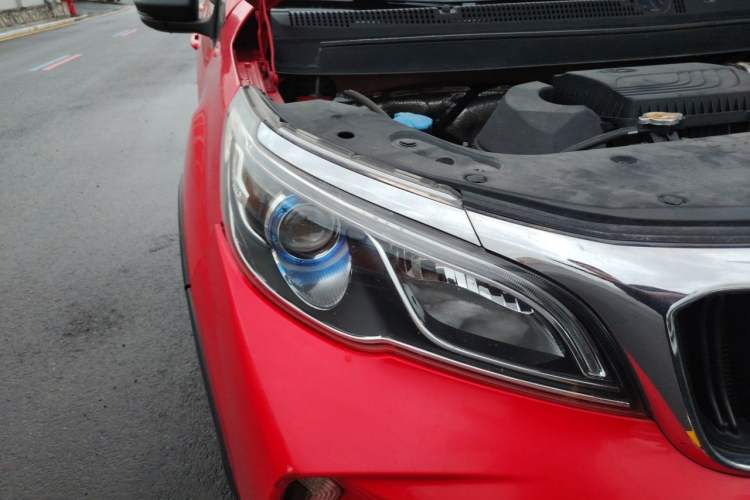 Used Geely Auto Vision X3 2021 PRO 1.5L CVT Deluxe Model Right Front Headlight