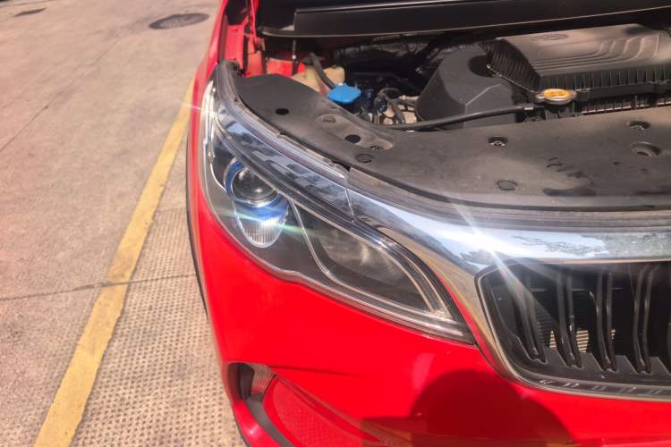 Used Geely Auto Vision X3 2021 PRO 1.5L CVT Deluxe Model Right Front Headlight
