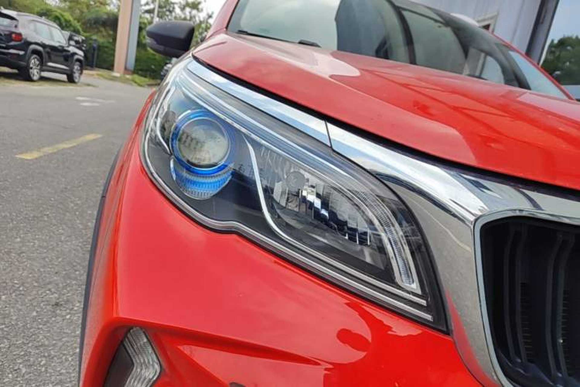 Used Geely Auto Vision X3 2021 PRO 1.5L CVT Deluxe Model Right Front Headlight
