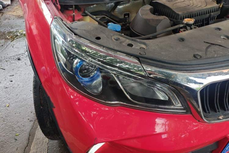 Used Geely Auto Vision X3 2021 PRO 1.5L CVT Deluxe Model Right Front Headlight