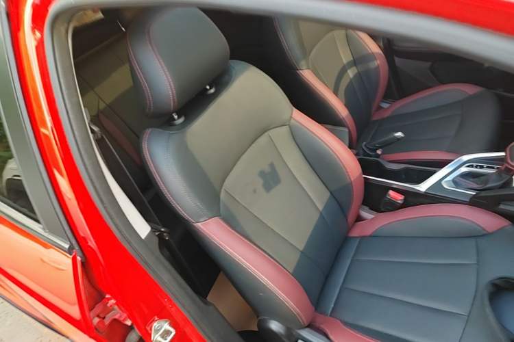 Used Geely Auto Vision X3 2021 PRO 1.5L CVT Deluxe Model Right Front Seat