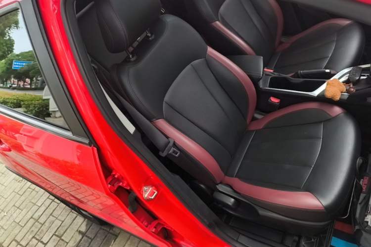 Used Geely Auto Vision X3 2021 PRO 1.5L CVT Deluxe Model Right Front Seat