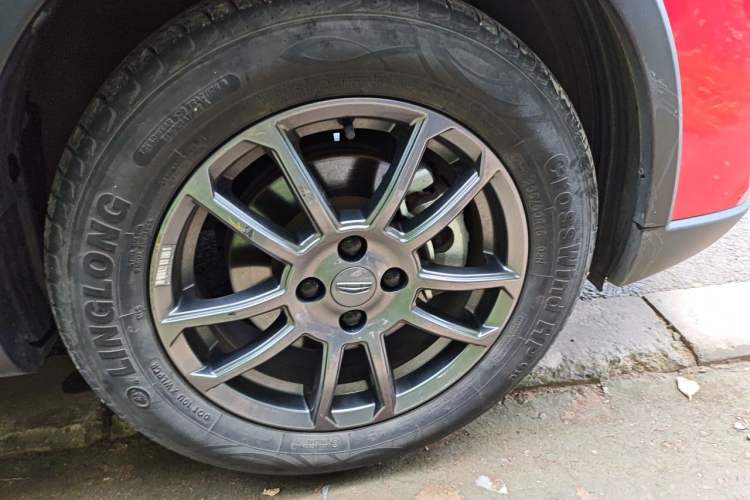 Used Geely Auto Vision X3 2021 PRO 1.5L CVT Deluxe Model Right Front Wheel Hub