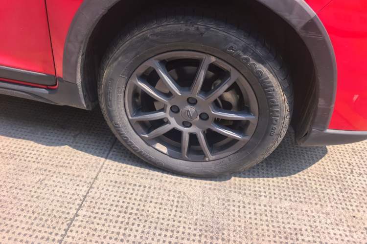 Used Geely Auto Vision X3 2021 PRO 1.5L CVT Deluxe Model Right Front Wheel Hub
