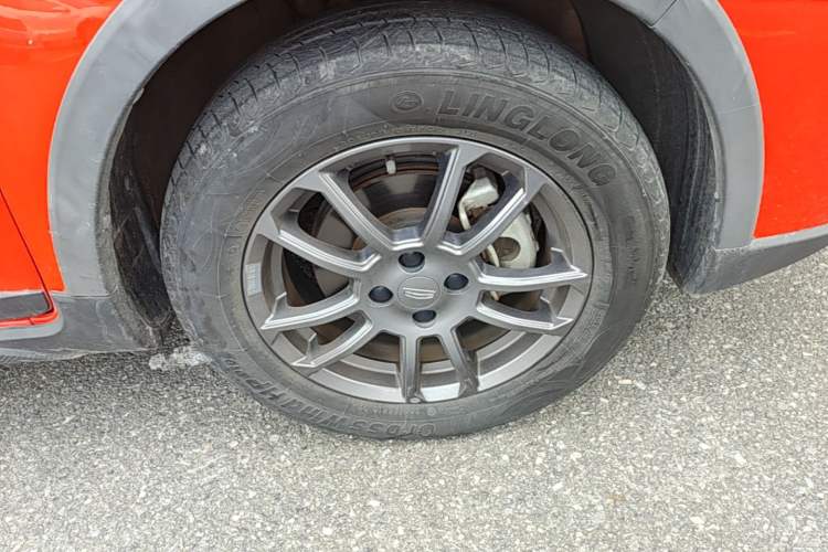 Used Geely Auto Vision X3 2021 PRO 1.5L CVT Deluxe Model Right Front Wheel Hub