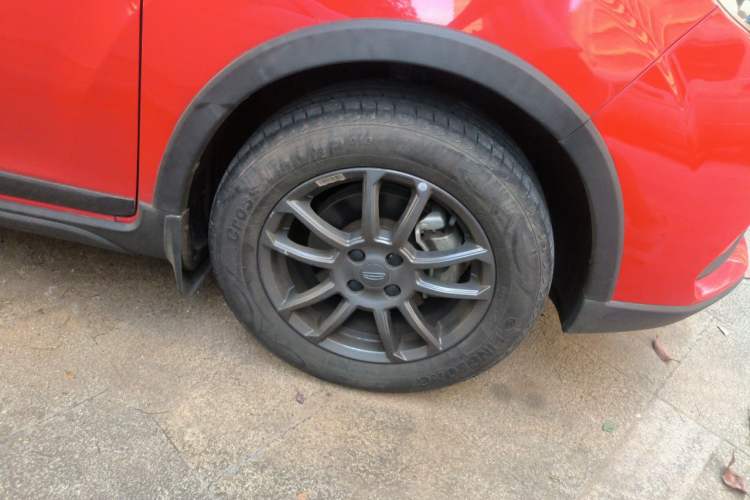 Used Geely Auto Vision X3 2021 PRO 1.5L CVT Deluxe Model Right Front Wheel Hub