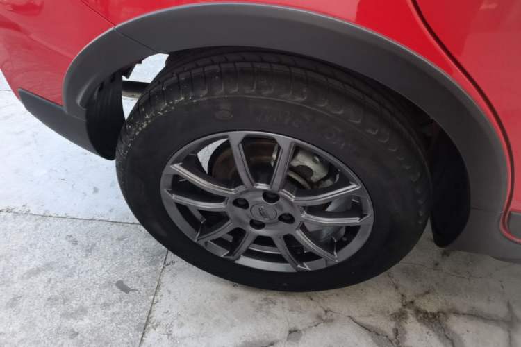 Used Geely Auto Vision X3 2021 PRO 1.5L CVT Deluxe Model Right Rear Wheel Hub
