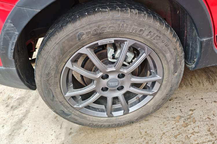 Used Geely Auto Vision X3 2021 PRO 1.5L CVT Deluxe Model Right Rear Wheel Hub