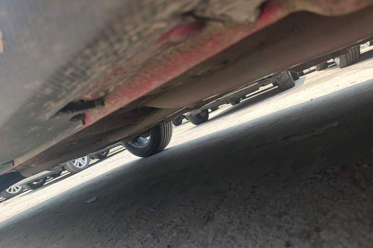 Used Geely Auto Vision X3 2021 PRO 1.5L CVT Deluxe Model Right Side Sill