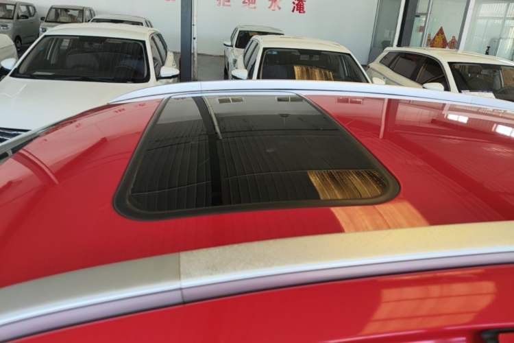 Used Geely Auto Vision X3 2021 PRO 1.5L CVT Deluxe Model Roof