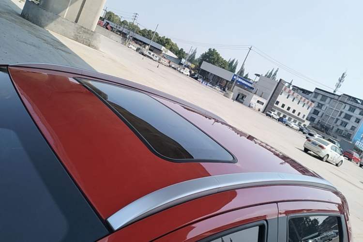 Used Geely Auto Vision X3 2021 PRO 1.5L CVT Deluxe Model Roof