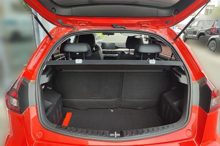 Used Geely Auto Vision X3 2021 PRO 1.5L CVT Deluxe Model Trunk
