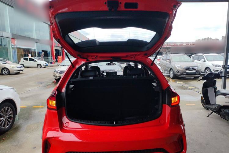 Used Geely Auto Vision X3 2021 PRO 1.5L CVT Deluxe Model Trunk