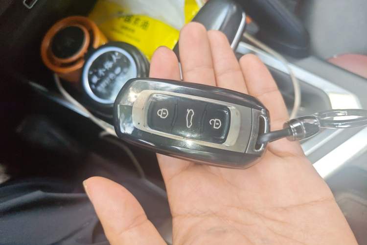 Used Geely Auto Vision X3 2021 PRO 1.5L CVT Deluxe Model Vehicle Key