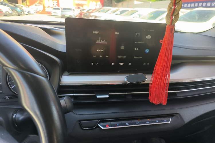 Used Geely Auto Vision X3 2021 PRO 1.5L Manual Elite Model Audio And AC Panel
