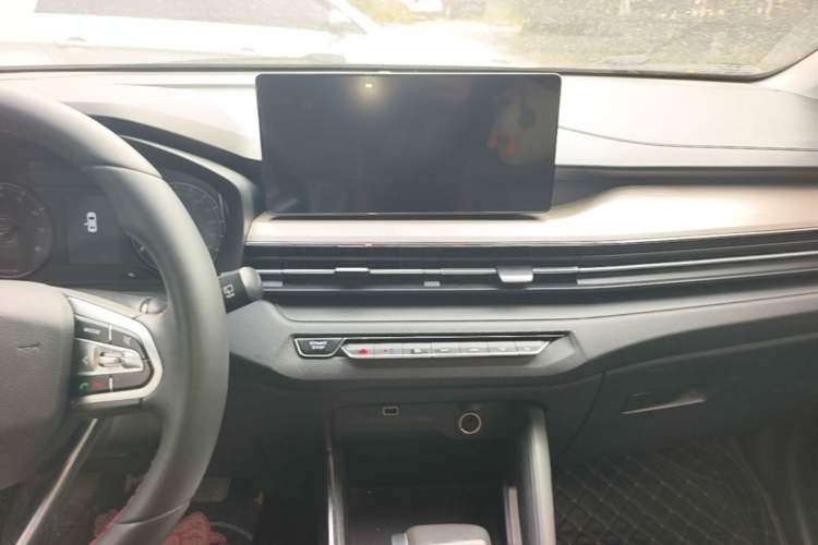 Used Geely Auto Vision X3 2021 PRO 1.5L CVT Deluxe Model Audio And AC Panel