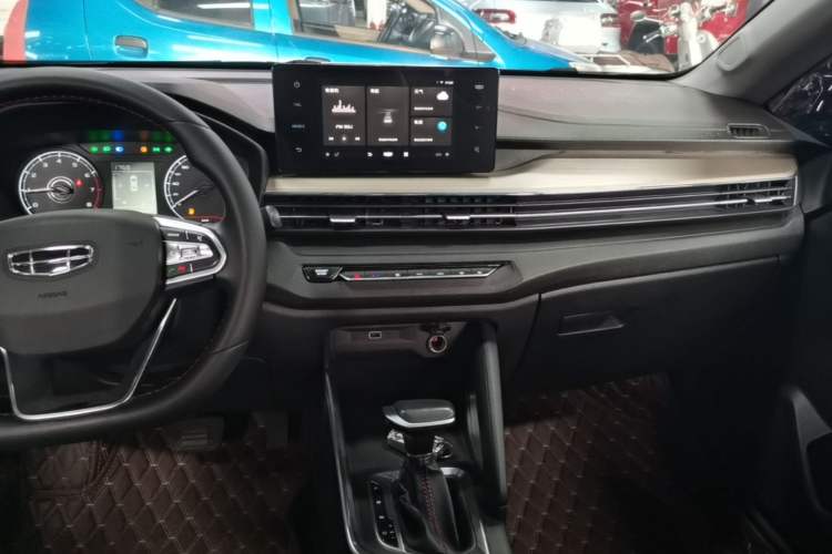 Used Geely Auto Vision X3 2021 PRO 1.5L CVT Deluxe Model Audio And AC Panel