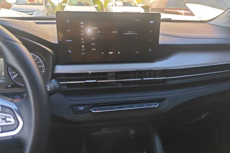 Used Geely Auto Vision X3 2021 PRO 1.5L CVT Deluxe Model Audio And AC Panel