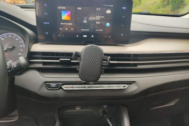 Used Geely Auto Vision X3 2021 PRO 1.5L CVT Deluxe Model Audio And AC Panel