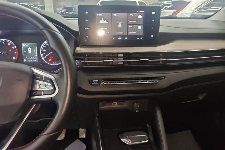 Used Geely Auto Vision X3 2021 PRO 1.5L CVT Deluxe Model Audio And AC Panel