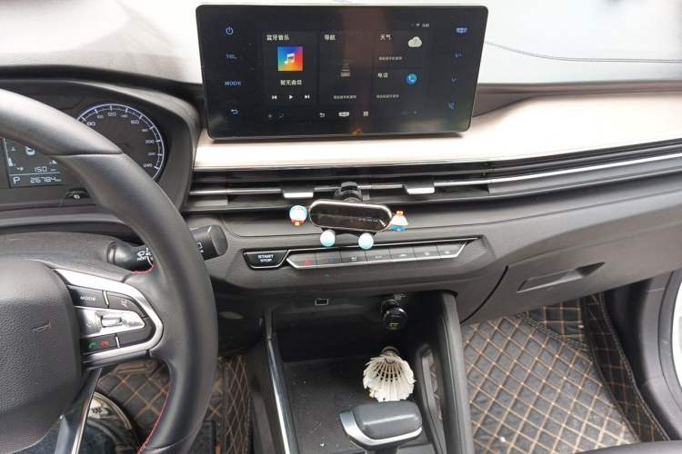 Used Geely Auto Vision X3 2021 PRO 1.5L CVT Deluxe Model Audio And AC Panel