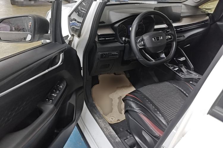 Used Geely Auto Vision X3 2021 PRO 1.5L CVT Deluxe Model Driver Seat
