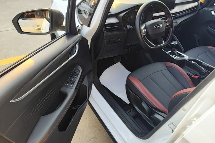 Used Geely Auto Vision X3 2021 PRO 1.5L CVT Deluxe Model Driver Seat